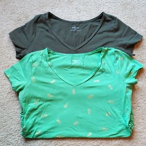 Motherhood Maternity tees